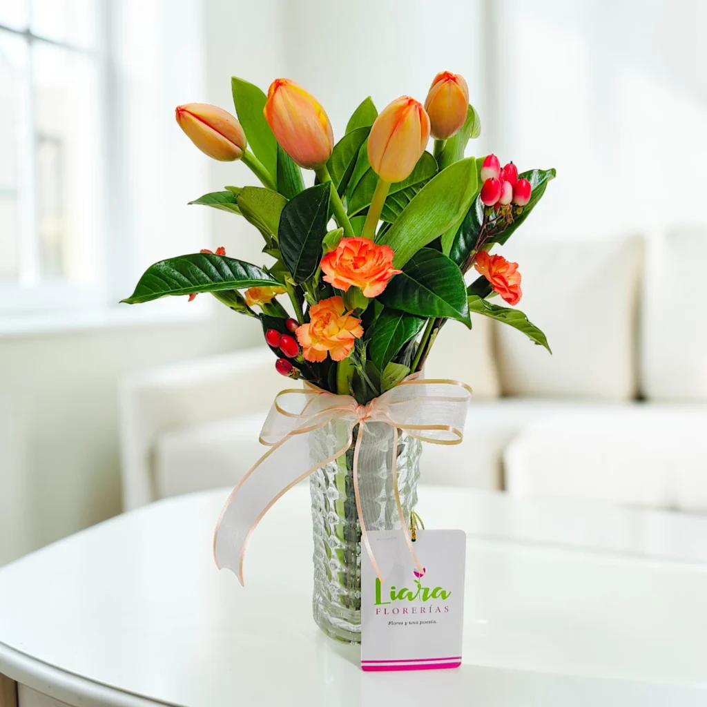 #florerocontulipanes #tulipanesenflorero #floreroconrosas #floreros #floreroscongirasoles