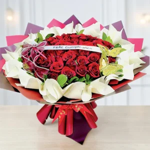 fabuloso ramo Buchón 50 rosas rojas