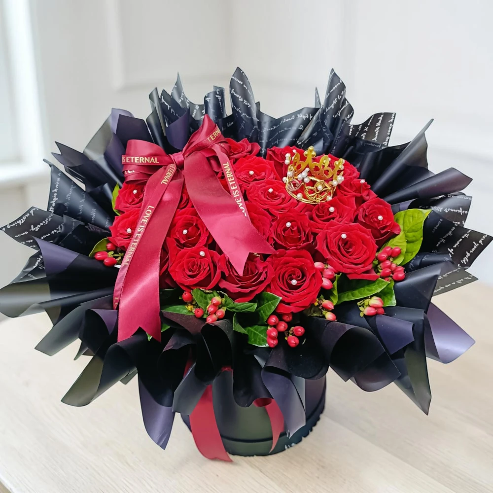 #boxrosas #cajaderosas #boxderosasregalo #rosasencaja #cajacontulipanes #tulipanesencaja