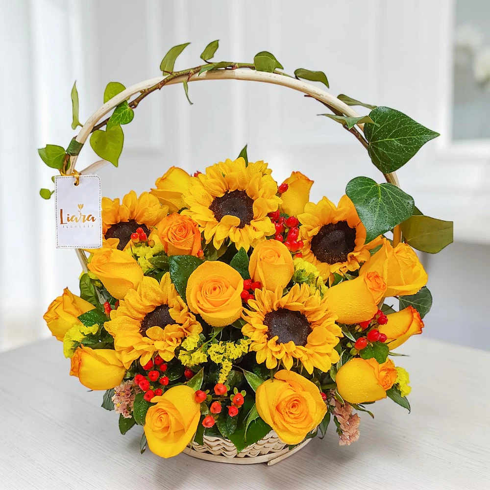 #girasoles #boxgirasoles #girasolesenramos #girasolesyrosas #floresamarillas #ramosdeflores
