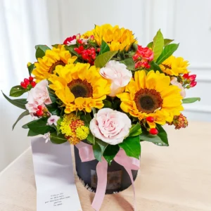#girasoles #boxgirasoles #girasolesenramos #girasolesyrosas #floresamarillas #ramosdeflores
