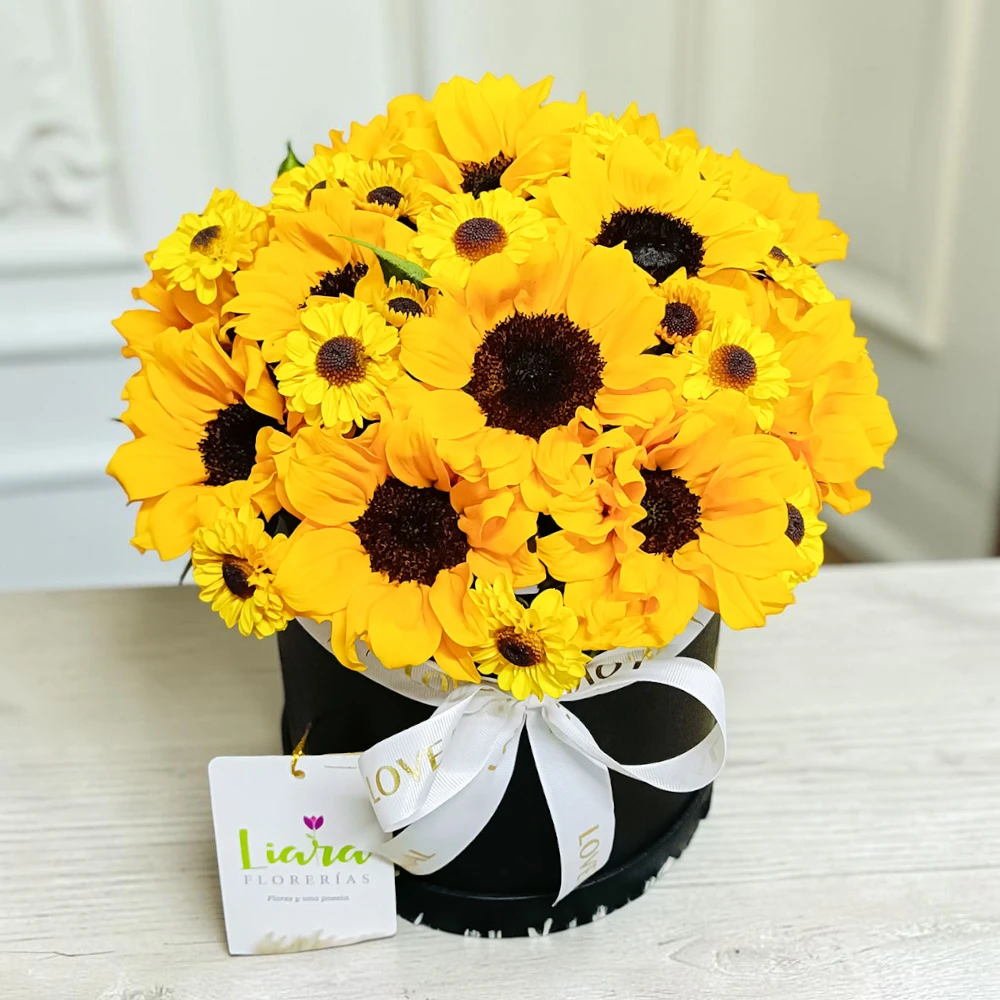#girasoles #boxgirasoles #girasolesenramos #girasolesyrosas #floresamarillas #ramosdeflores