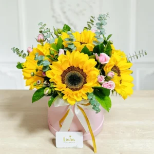 #girasoles #boxgirasoles #girasolesenramos #girasolesyrosas #floresamarillas #ramosdeflores
