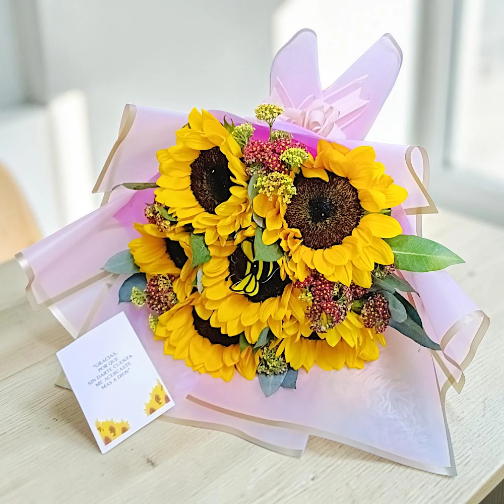#girasoles #boxgirasoles #girasolesenramos #girasolesyrosas #floresamarillas #ramosdeflores