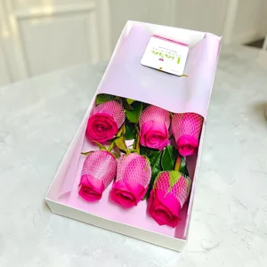 6 rosas en caja clasicc